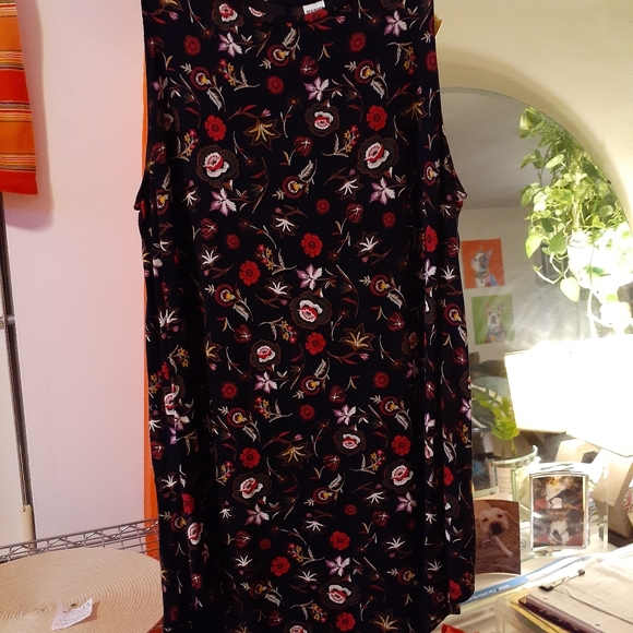 Top/Blouse - Picture 1 of 5